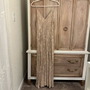 Floral Tan Maxi Dress